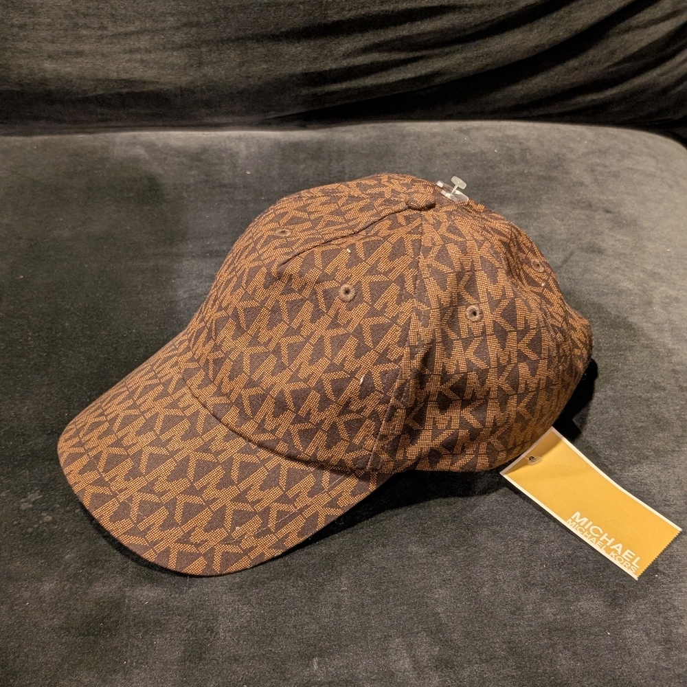 NEW NWT Michael kors Brown logo hat 1 size